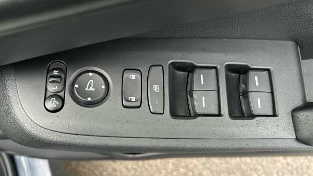 Honda HR-V 1.5 eHEV Elegance 5dr CVT Hybrid Hatchback 