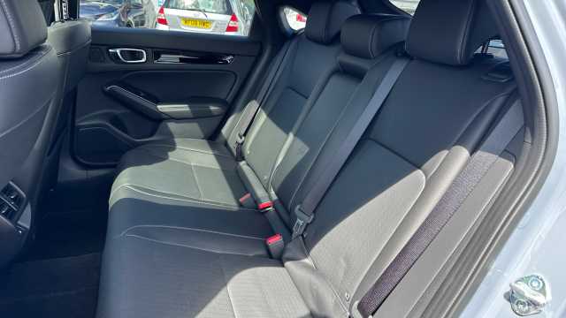 Honda Civic 2.0 eHEV Advance 5dr CVT Hybrid Hatchback 