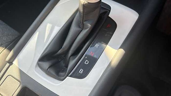 Honda Jazz 1.5 i-MMD Hybrid SR 5dr eCVT Hybrid Hatchback 