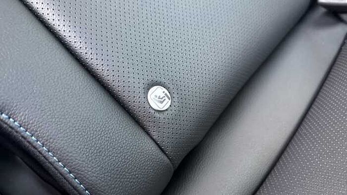 Honda e:Ny1 150kW Elegance 69kWh 5dr Auto Electric Hatchback 