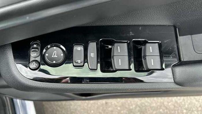 Honda HR-V 1.5 eHEV Advance 5dr CVT Hybrid Hatchback 