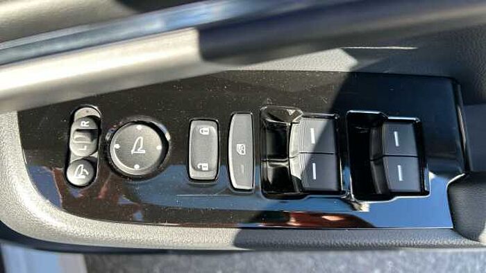 Honda e:Ny1 150kW Elegance 69kWh 5dr Auto Electric Hatchback 
