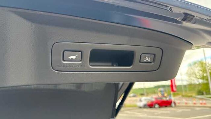 Honda HR-V 1.5 eHEV Advance Style 5dr CVT Hybrid Hatchback 