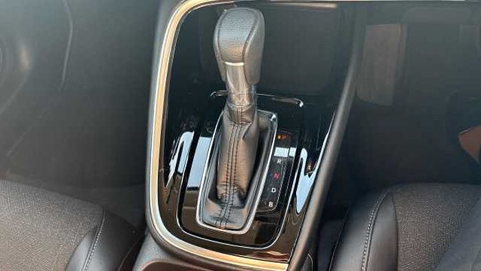 Honda HR-V 1.5 eHEV Advance 5dr CVT Hybrid Hatchback 