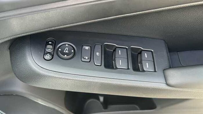Honda HR-V 1.5 eHEV Elegance 5dr CVT Hybrid Hatchback 